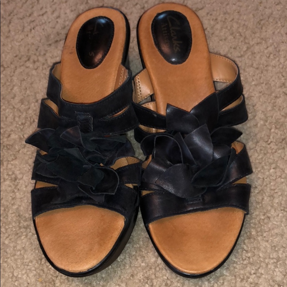 Clark’s Attisan wedge sandal